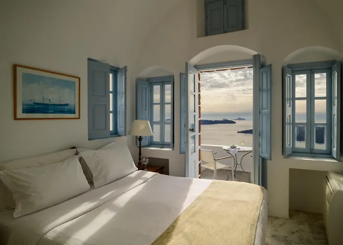 Aigialos Luxury Traditional Settlement Fira 