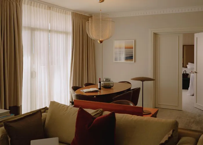 Parmelia Hilton Perth Hotel