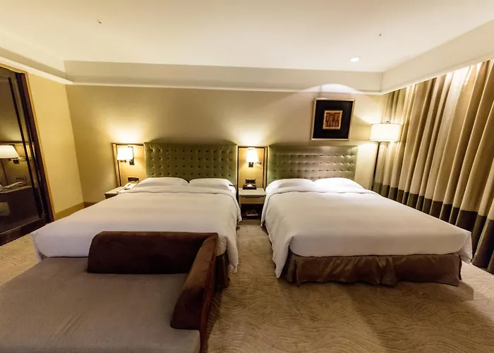 Fullon Hotel Taipei, Central