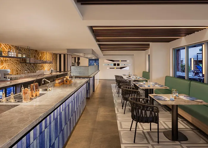 Le Meridien Ahmedabad, A Premium Marriott Hotel