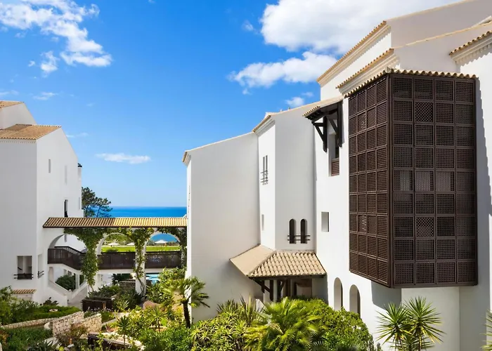 Pine Cliffs Ocean Suites, A Luxury Collection Resort & Spa, Algarve Albufeira