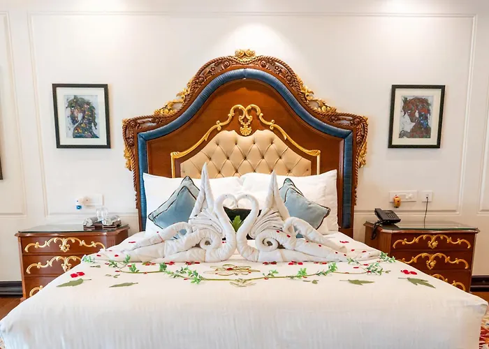 Mayfair Lake Resort Raipur 