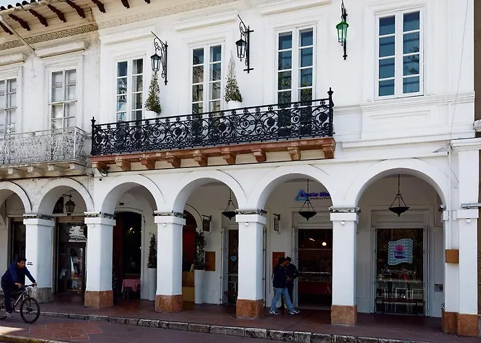 Casa Firenza Hotel & Suites Boutique Cuenca