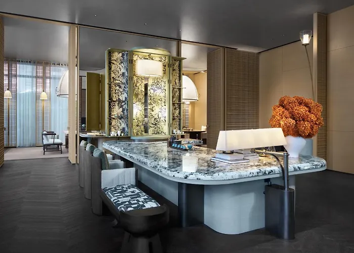 Hualuxe Shenzhen Bao'An By Ihg, Shenzhen Bao'An Airport Hotel
