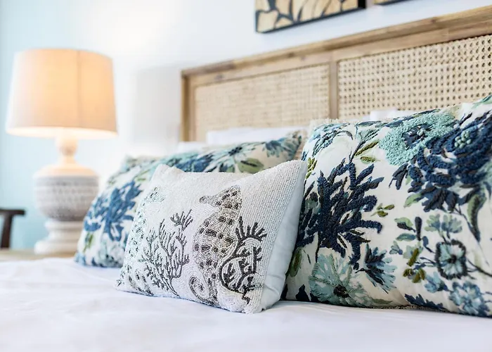 Peninsula Airlie Beach