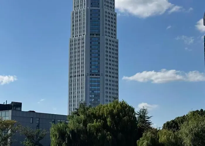 Ramada Plaza Pudong Shanghai