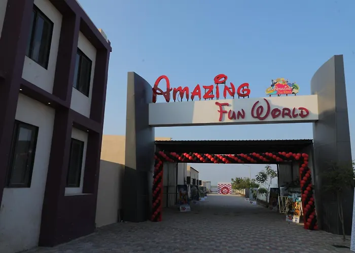 Amazing Fun World By Nexottel Hotel Dwarka 