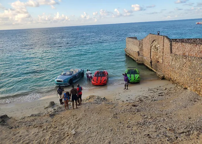 Evelin'S On The Beach Montego Bay