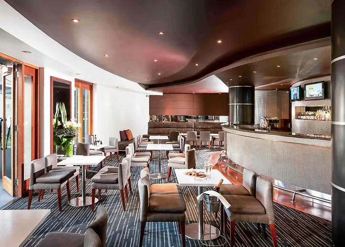 Quay West Suites Melbourne