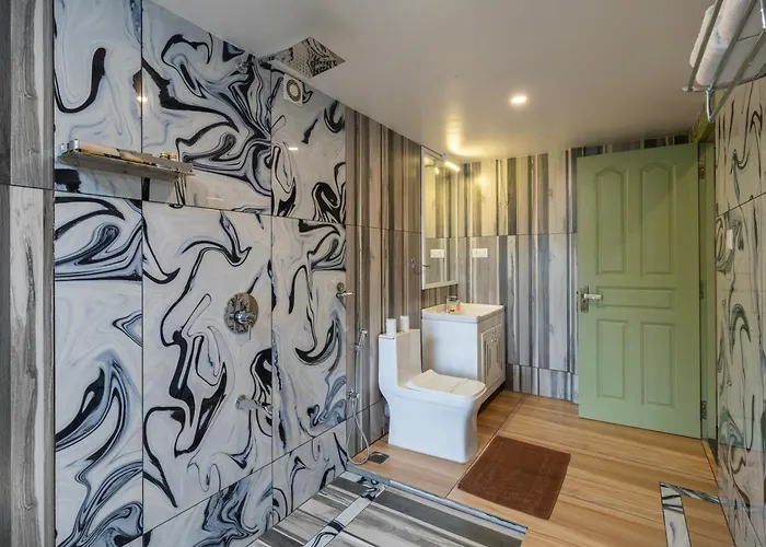 Parakkat Nature Resort Munnar