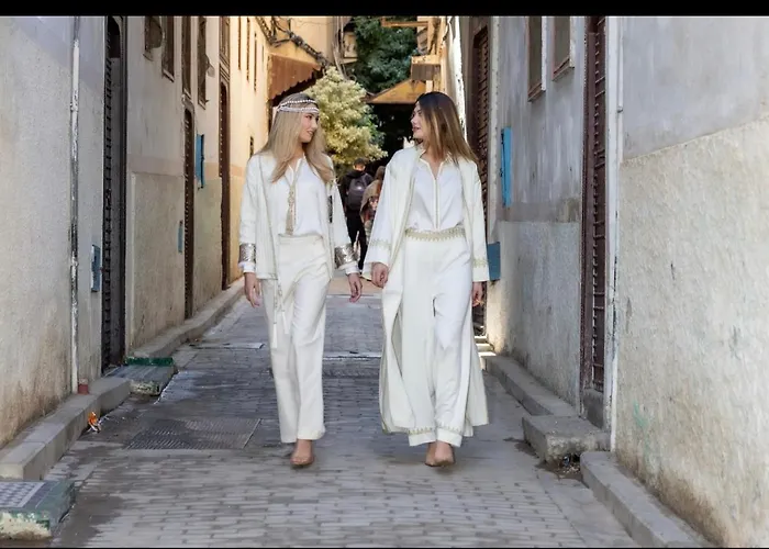 Riad Fes Nass Zmane