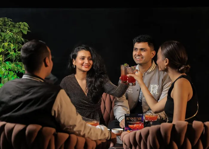 Radisson Blu Towers Kaushambi Delhi Ncr Hotel Ghaziabad