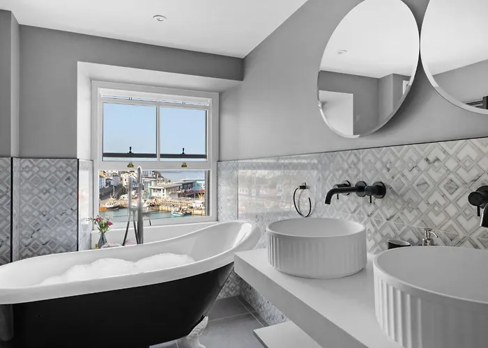 Vigilance Suite - Free Wi-Fi - Sea View Brixham