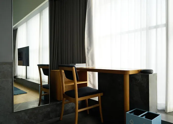 Artyzen New Bund 31 Shanghai Qiantan