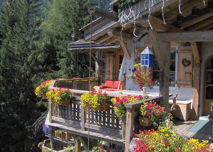 Hotel Les Chalets De Philippe Avec Jacuzzis Privatifs Chamonix