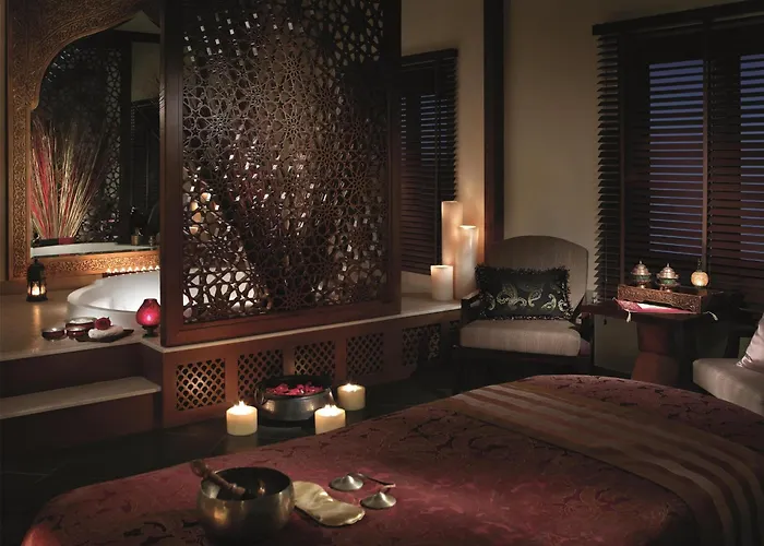 Hilton Muscat Al Bandar Hotel