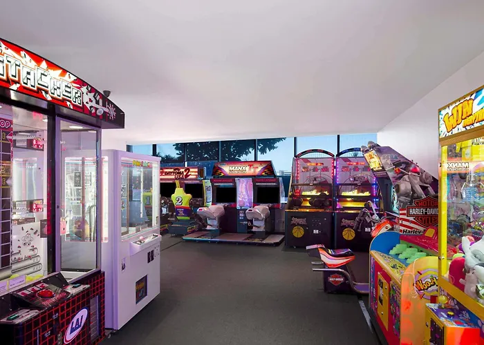 Mantra Circle On Cavill Aparthotel Gold Coast