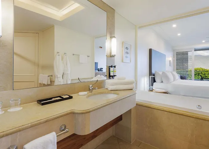 Pullman Reef Hotel Casino Cairns