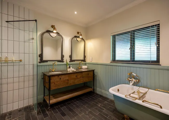 Anantara Stanley & Livingstone Victoria Falls Hotel