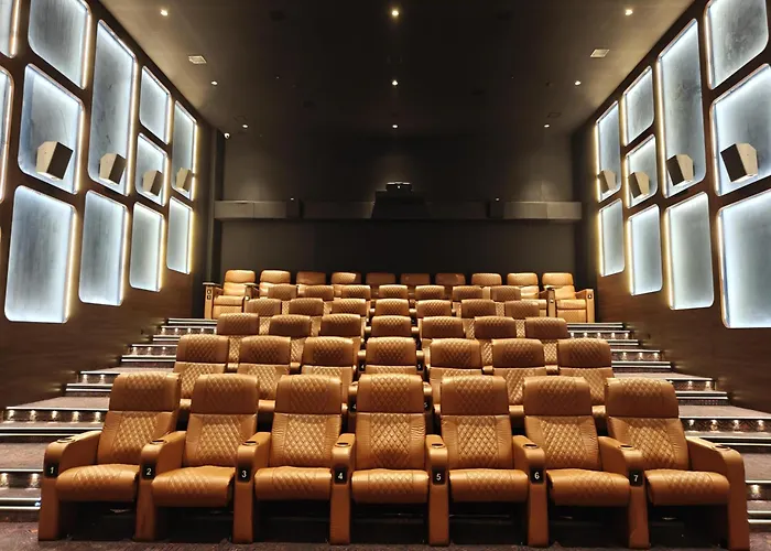 Gift City Club, A Member Of Radisson Individuals Gandhinagar