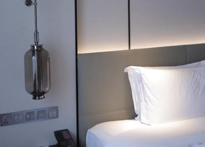 Hualuxe Beijing Xinan Hotel
