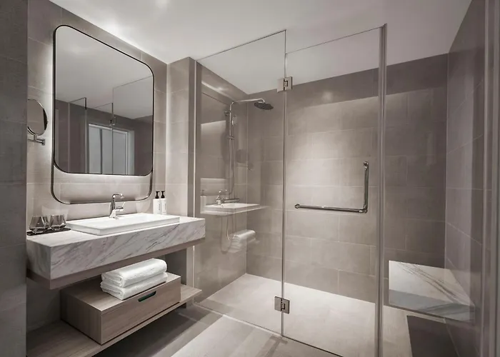 Voco Ma Belle Danang By Ihg Hotel