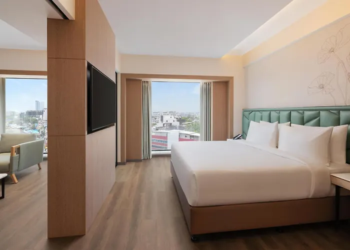 Hilton Garden Inn Surat City Centre