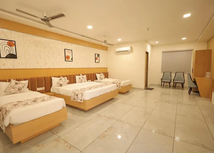 Taste Carnival Hotel Vadodara