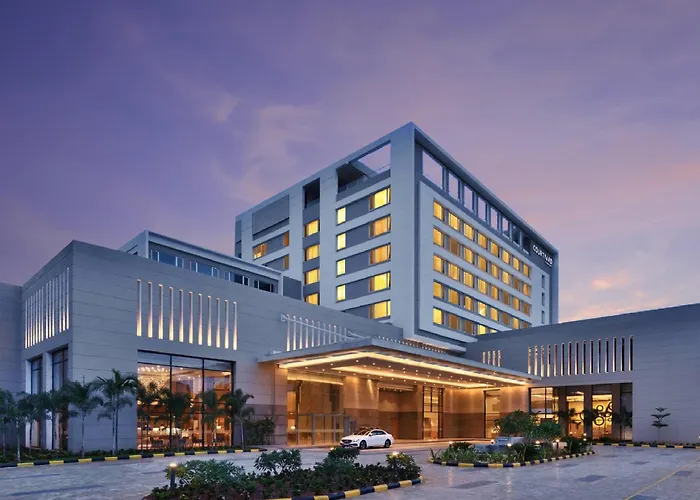 Courtyard By Marriott Madurai Hotel