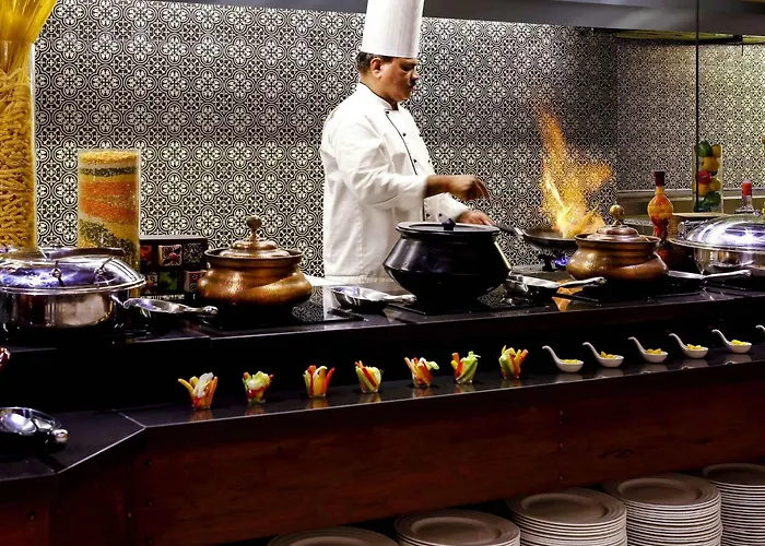 Grand Mercure Vadodara Surya Palace