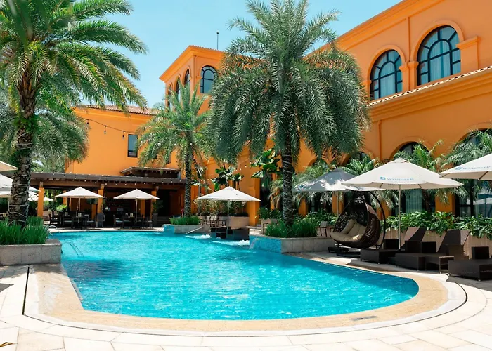 Wyndham Sky Lake Resort And Villas Hanoi