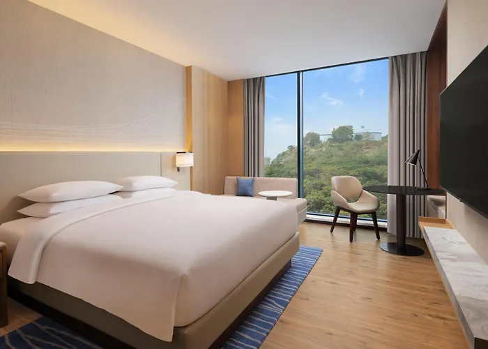 Courtyard By Marriott Ranchi Hotel