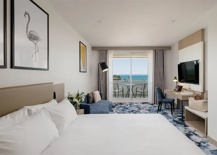 Voco Darwin Suites By Ihg