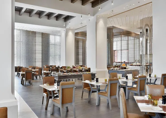 Jw Marriott Mumbai Sahar Airport Hotel