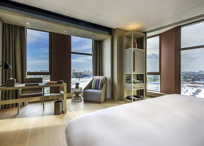 Novotel Shanghai Clover