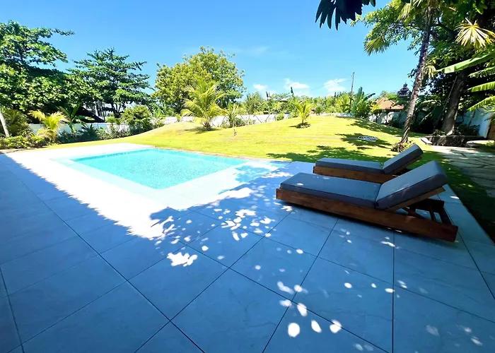 Peninsula Bay Resort Nusa Dua 
