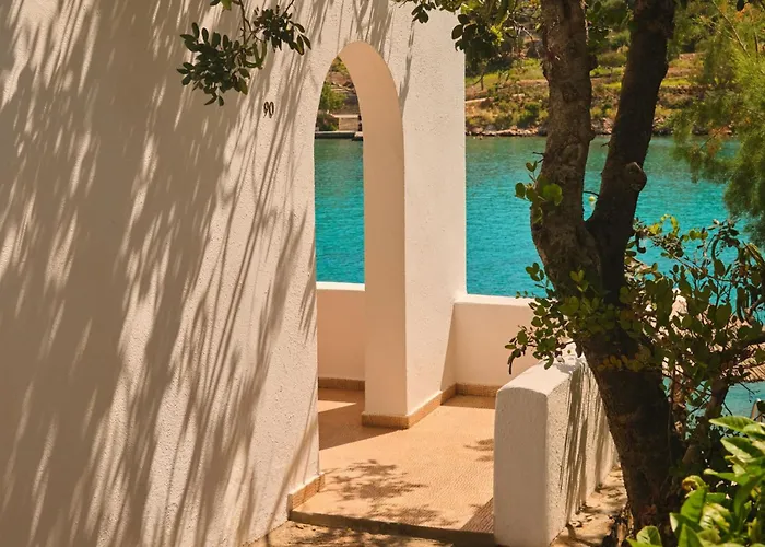 Minos Beach Art Hotel, A Member Of Design Hotels Agios Nikolaos 