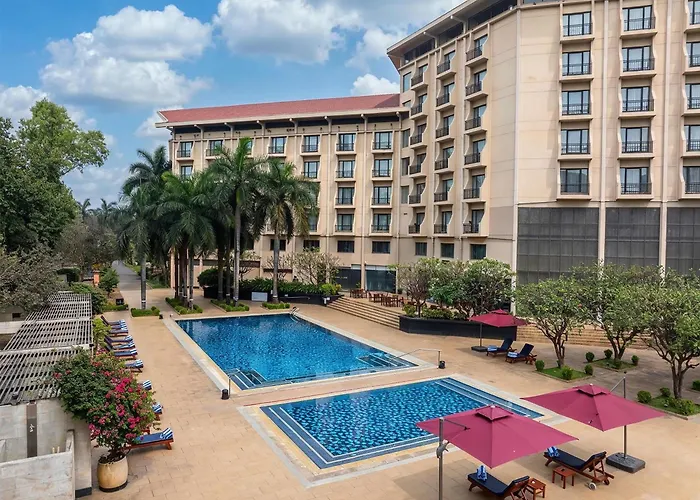Radisson Blu Dhaka Water Garden Hotel