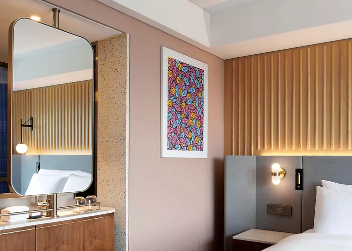 Mondrian Seoul Itaewon Hotel