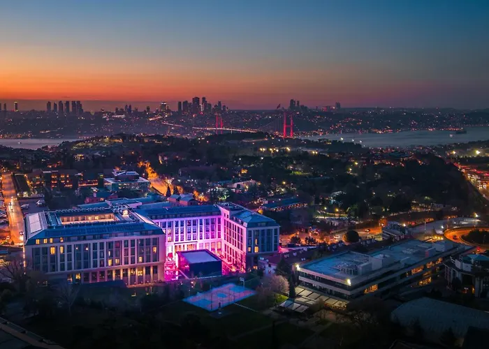 Altunizade Suites Istanbul, Curio Collection By Hilton