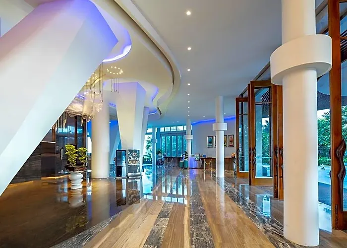 Phoenix Island Resort Sanya