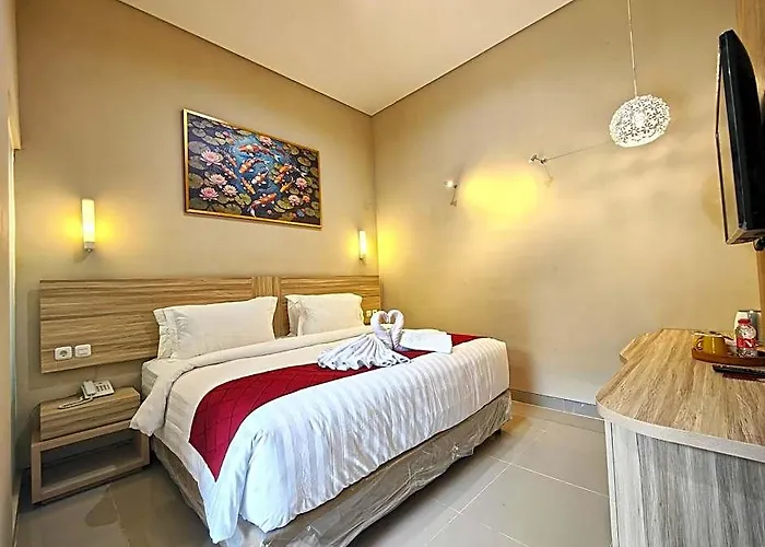 Sunshine Family Homestay Near Terminal 1 Juanda Airport Surabaya