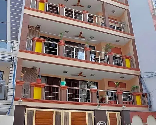 The Royal Nest Bed & Breakfast New Delhi