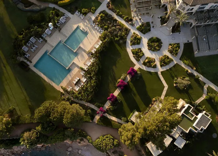 The St. Regis Mardavall Mallorca Resort Palma Nova 