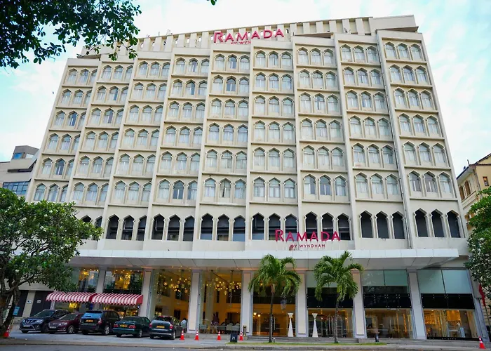 Ramada Colombo Hotel