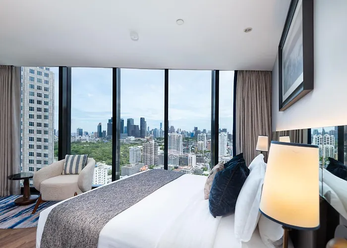 Montraj Continent Sukhumvit Bangkok Hotel