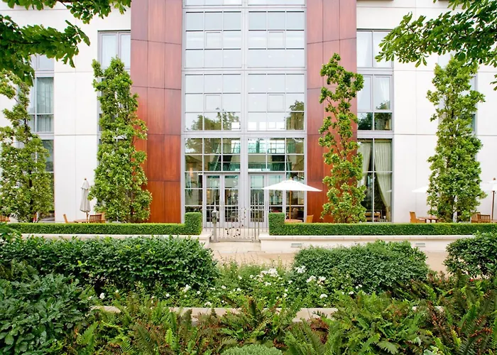 Canary Riverside Plaza Hotel Londen
