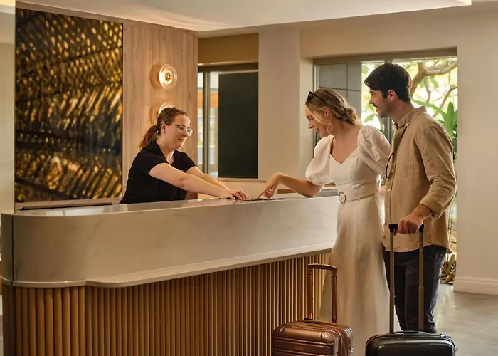 Courtyard By Marriott Darwin Hotel