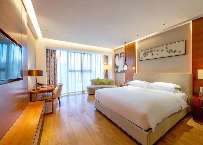 Holiday Inn Nanjing Xuanwu Lake By Ihg