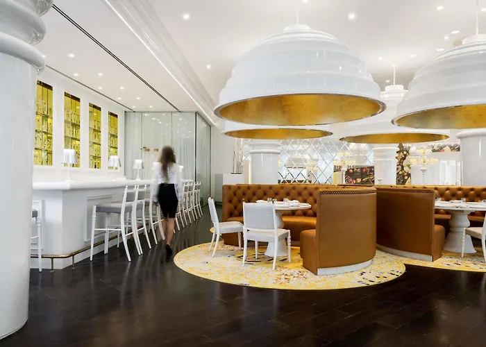 Mondrian Doha Hotel